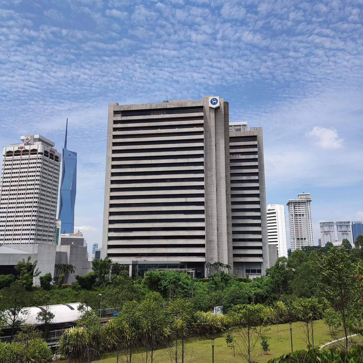 Bangunan Bank Negara Malaysia, foto ilustrasi konteks ekonomi Malaysia